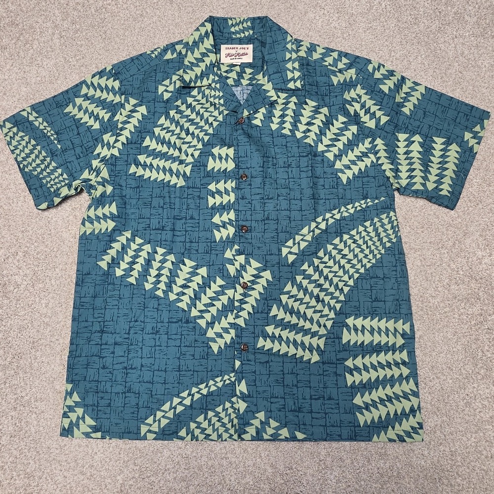 Trader Joe's x Hilo‎ Hattie Hawaiian Shirt Sz L Geometric Tapa Tribal Camp NWOT